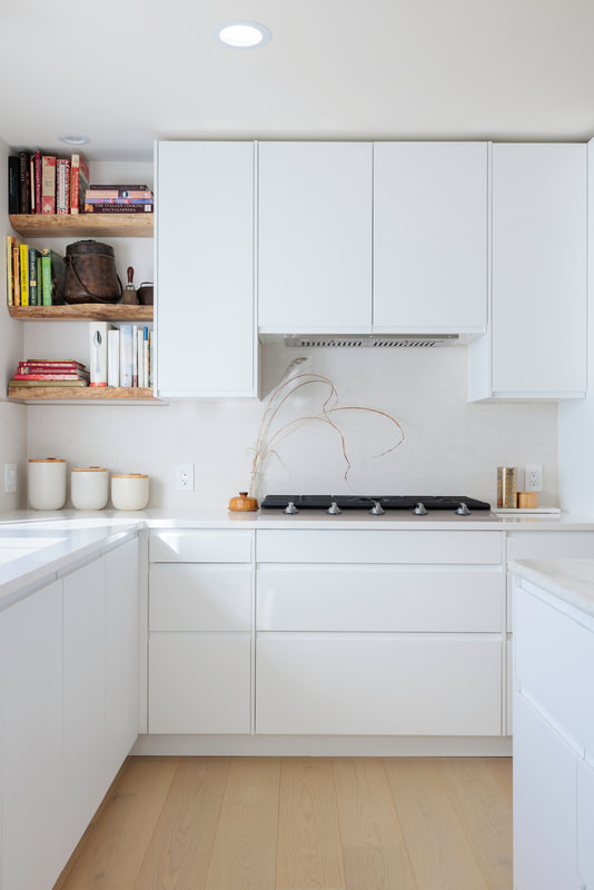 white kitchen, modern, ikea cabinetes