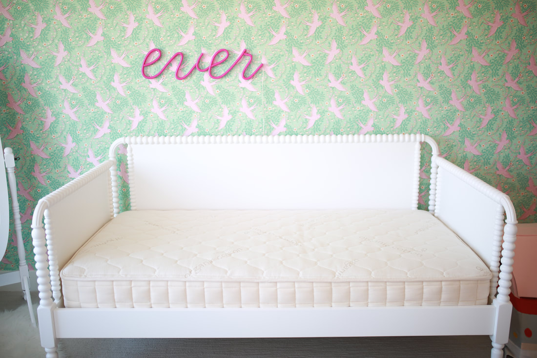 Jenny Lind bed frim Crate & Kids, Naturepedic organic mattress