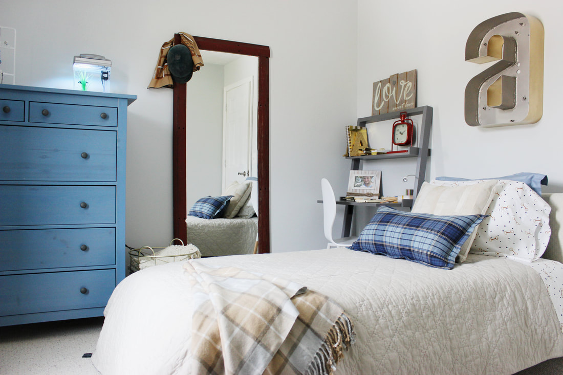 Tween girl's bedroom makleover and diy decor ideas